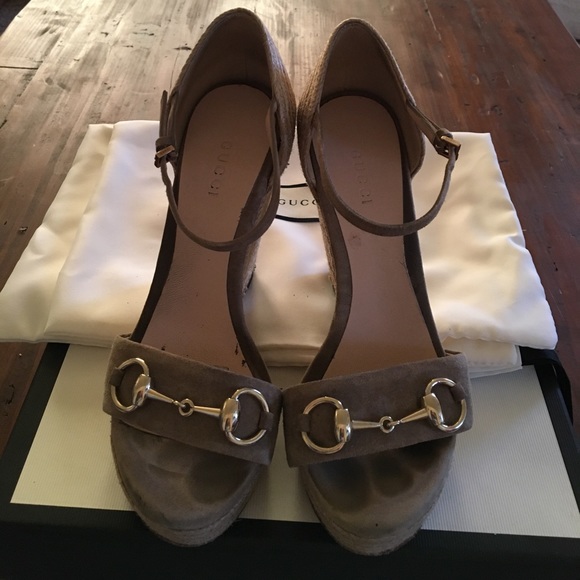 Used Gucci Carolina Suede Espadrille Wedge Sandals - Picture 7 of 8